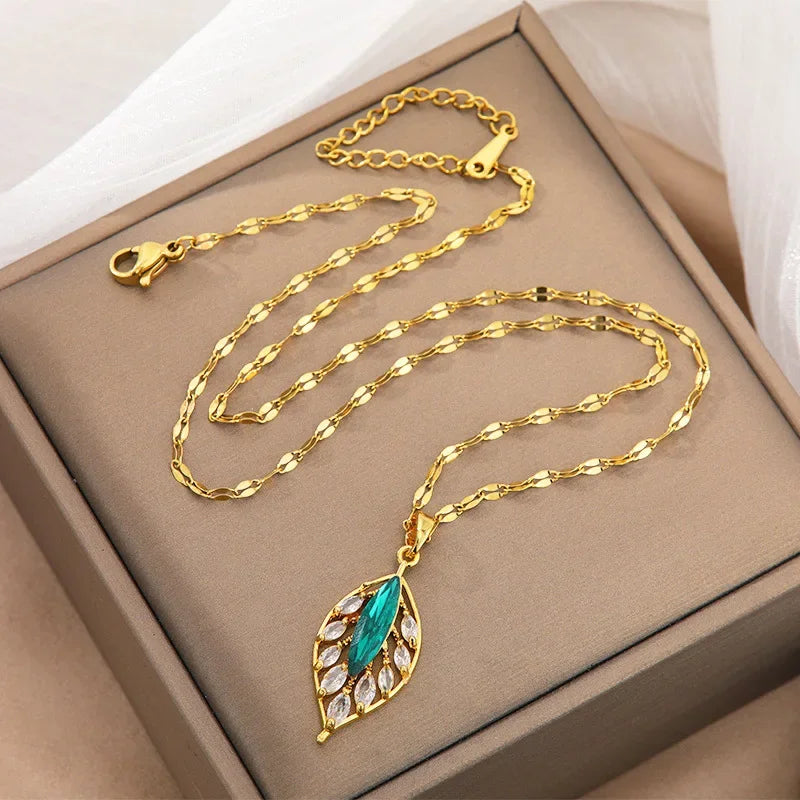 Green Palm Leaf Zircon Pendant Necklace