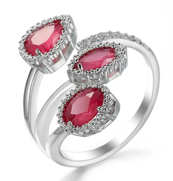 Ariel Diamonds Ring