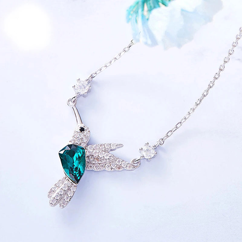 Kingfisher Humming Bird Green Diamond Zircon Pendant Necklace