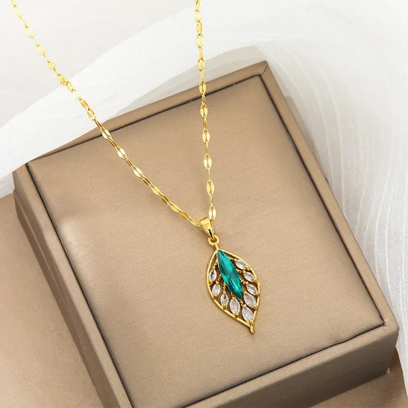 Green Palm Leaf Zircon Pendant Necklace