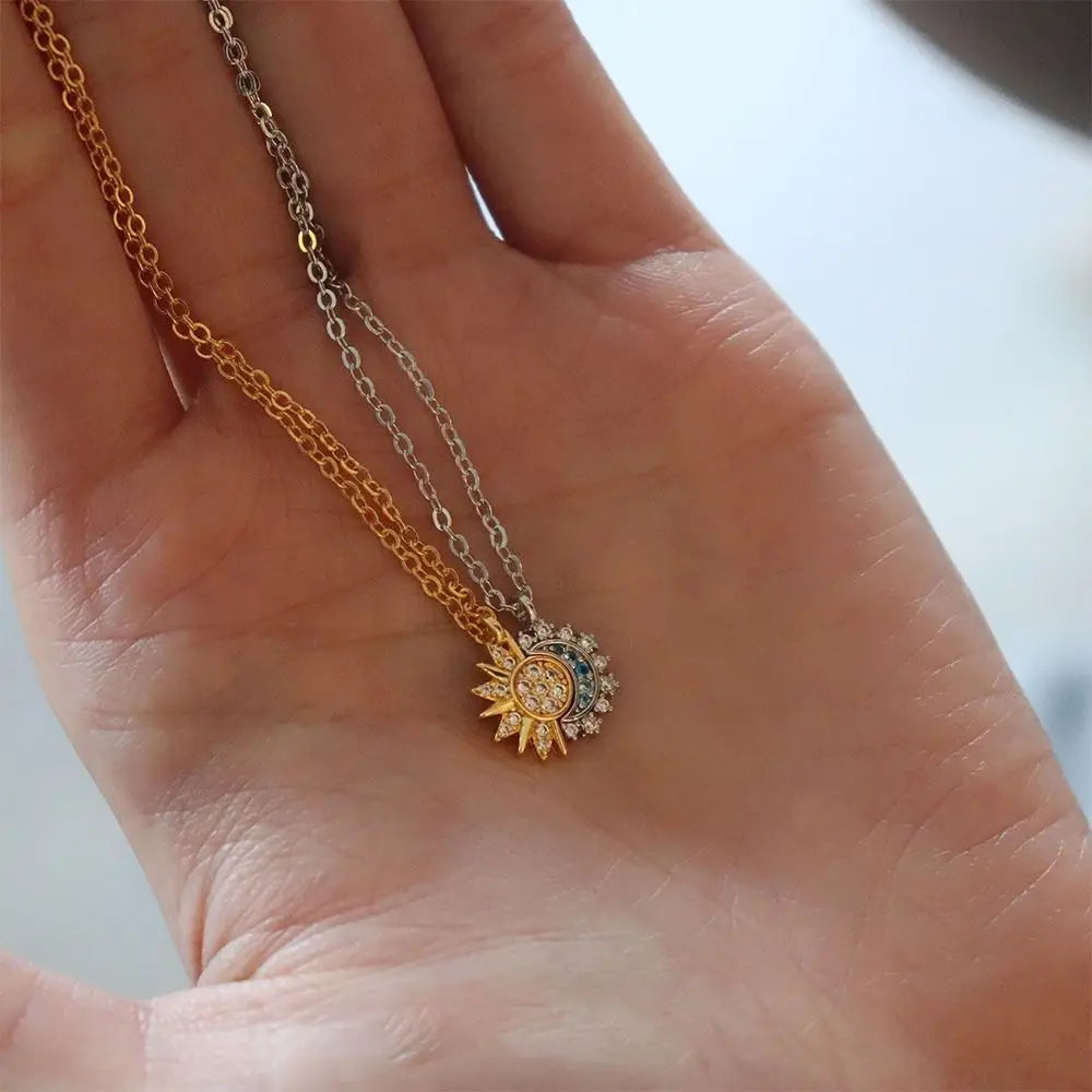 Vintage Sun and Moon Vintage Magnetic Zircon Pendant Necklace